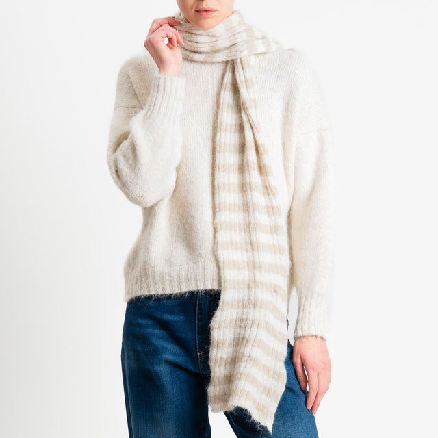 Tensione in-Maglia con sciarpa a righe - beige/casha