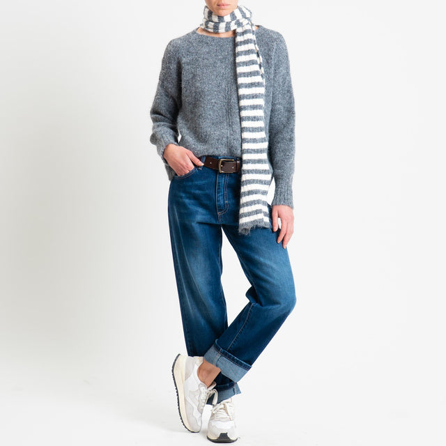 Tensione in-Maglia con sciarpa a righe - antracite/latte