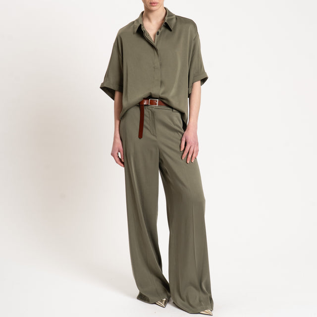 Tensione in-Camicia tencel viscosa elasticizzata manica scesa - militare