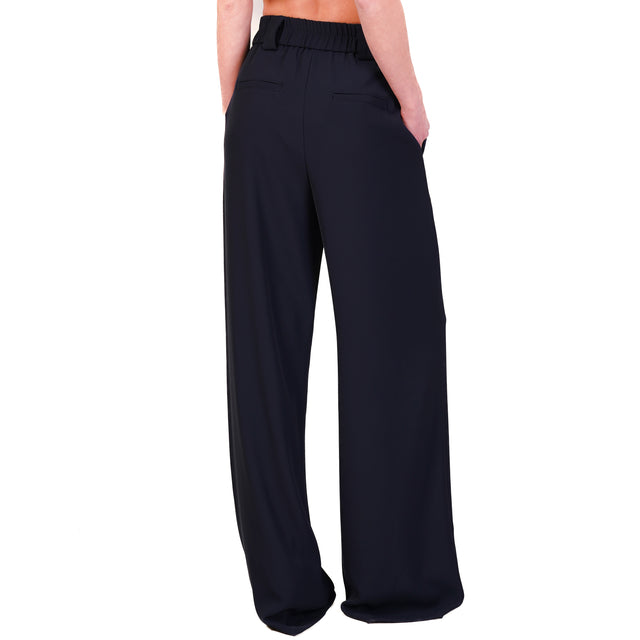Tensione in-Completo gilet e pantalone tessuto fluido - blu