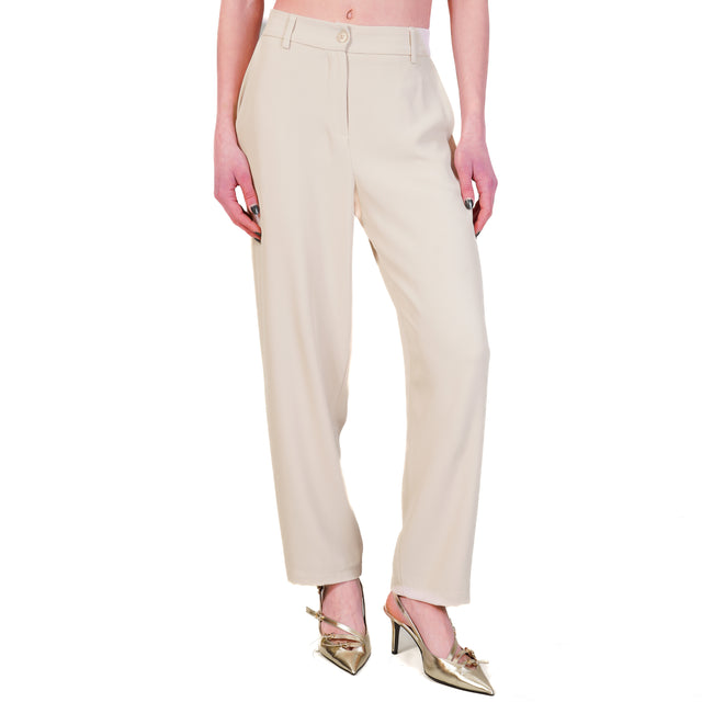 Tensione in-Completo giacca e pantalone tessuto fluido - sand