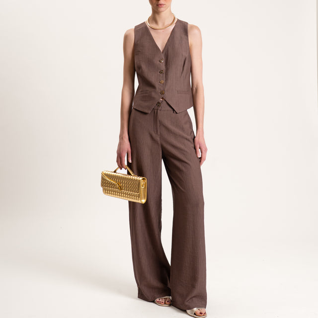 Tensione in-Completo gilet e pantalone viscosa goffrato - moro