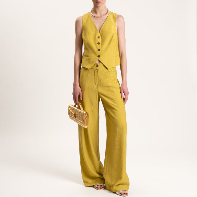 Tensione in-Completo gilet e pantalone viscosa goffrato - olio