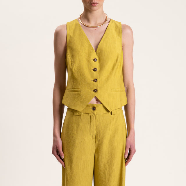 Tensione in-Completo gilet e pantalone viscosa goffrato - olio