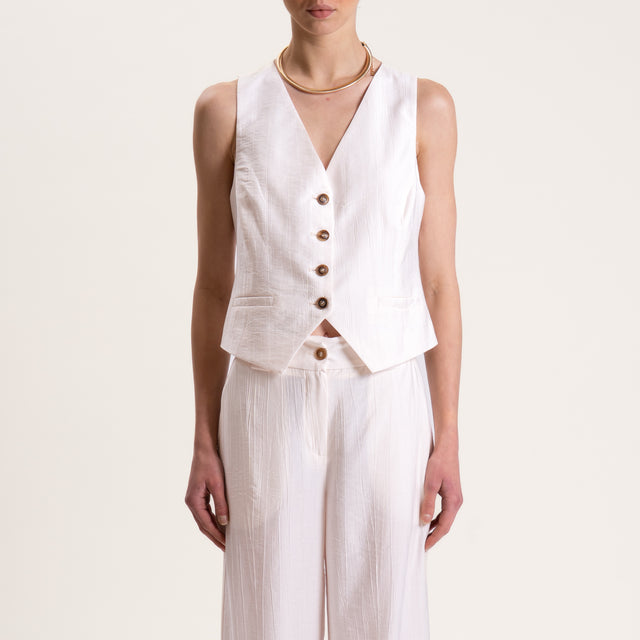 Tensione in-Completo gilet e pantalone viscosa goffrato - panna