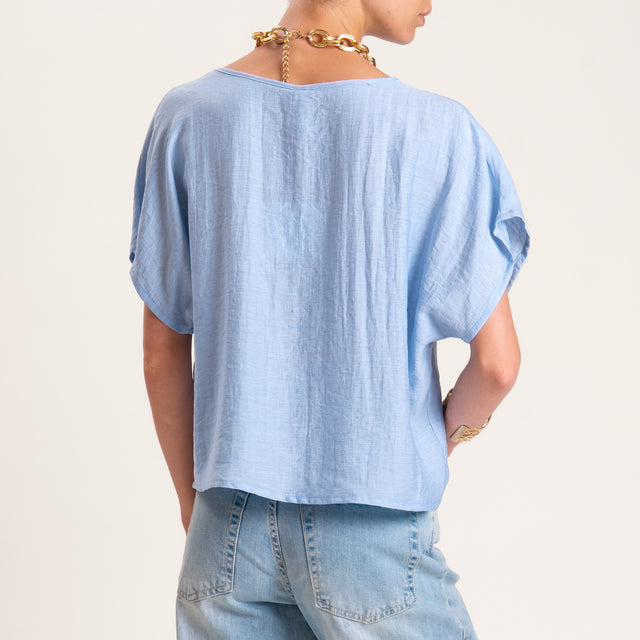 Tensione in-Blusa misto lino scollo a v - celeste