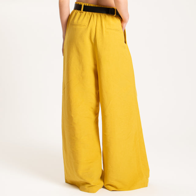 Tensione in-Pantalone wide leg misto lino - zafferano