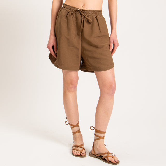 Tensione in-Shorts misto lino - tabacco