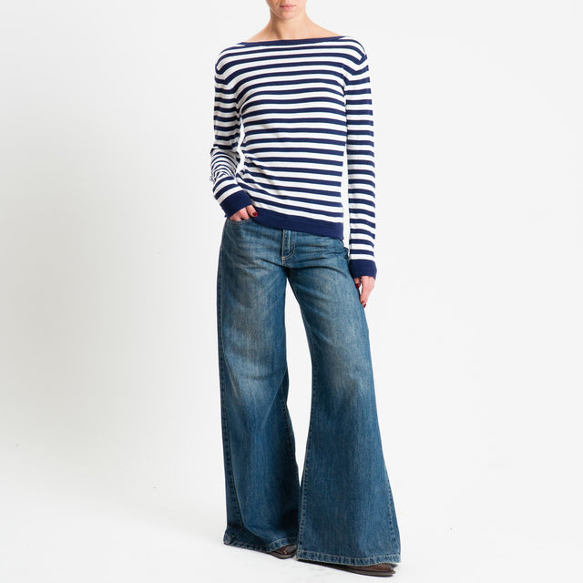 Tensione in-Maglia righe scollo barca - blu/latte