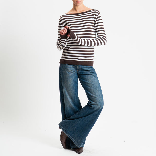 Tensione in-Maglia righe scollo barca - moro/latte