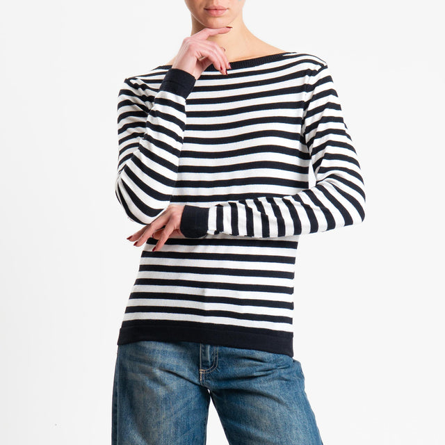 Tensione in-Maglia righe scollo barca - nero/latte