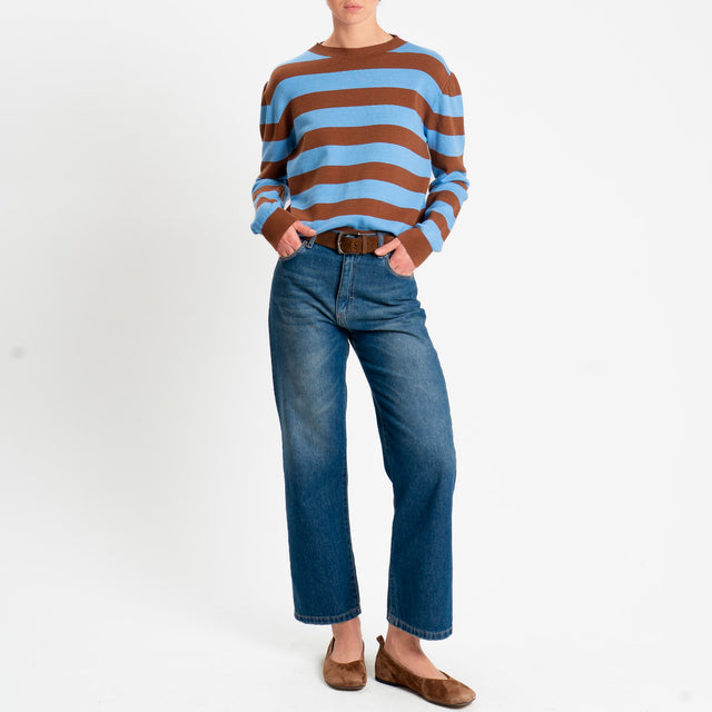 Tensione in-Maglia girocollo a righe - cuoio/celeste