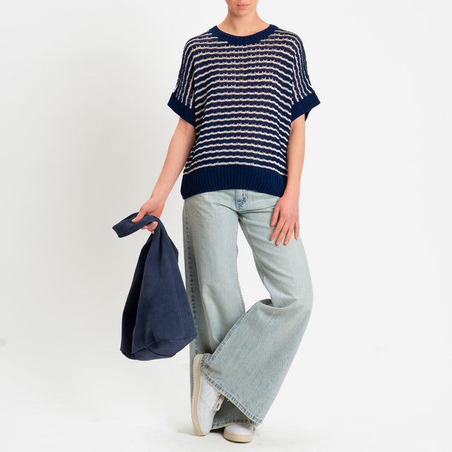 Tensione in-Maglia traforata a righe - blu/burro