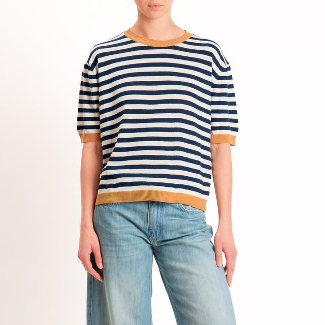 Tensione in-Maglia righe mezza manica - tabacco/latte/blu