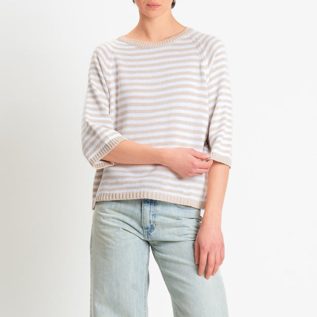 Tensione in-Maglia a righe manica 3/4 - corda/bianco