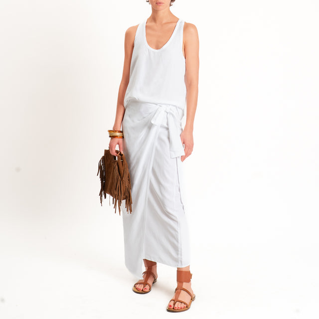 Tensione in -Top scollo U - Bianco