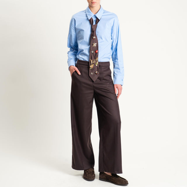 Tensione in- Camicia cravatta con spille - celeste/moro