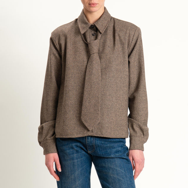 Tensione in-Camicia misto lana melange con cravatta - tabacco