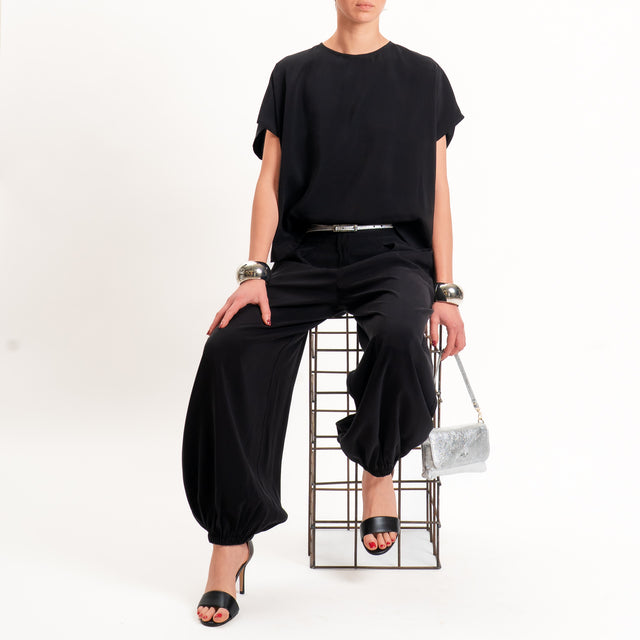 Tensione in-Blusa cupro bottone dietro - nero