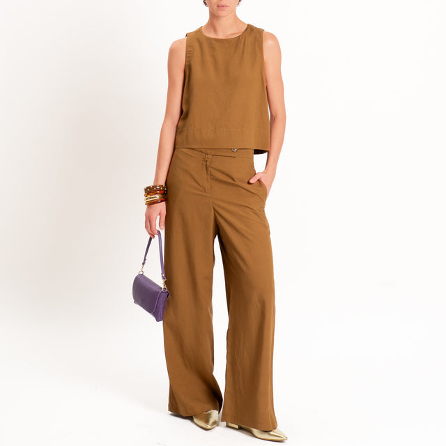 Tensione in-Completo Top e pantalone misto lino - cognac