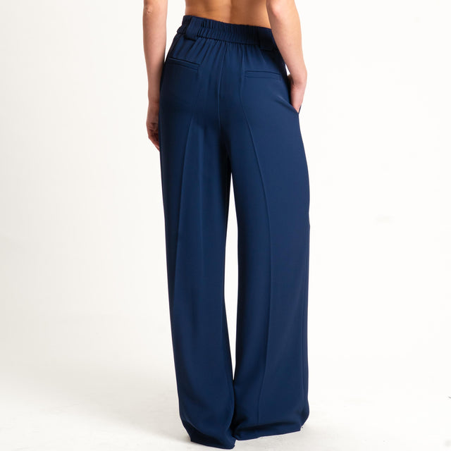 Tensione in-Completo gilet e pantalone tessuto fluido - blu