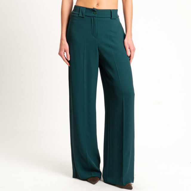 Tensione in-Completo gilet e pantalone tessuto fluido - VERDE