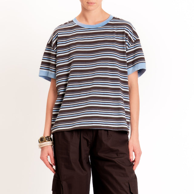 Tensione in-T-shirt in jersey a righe - righe fine sky/moro/panna