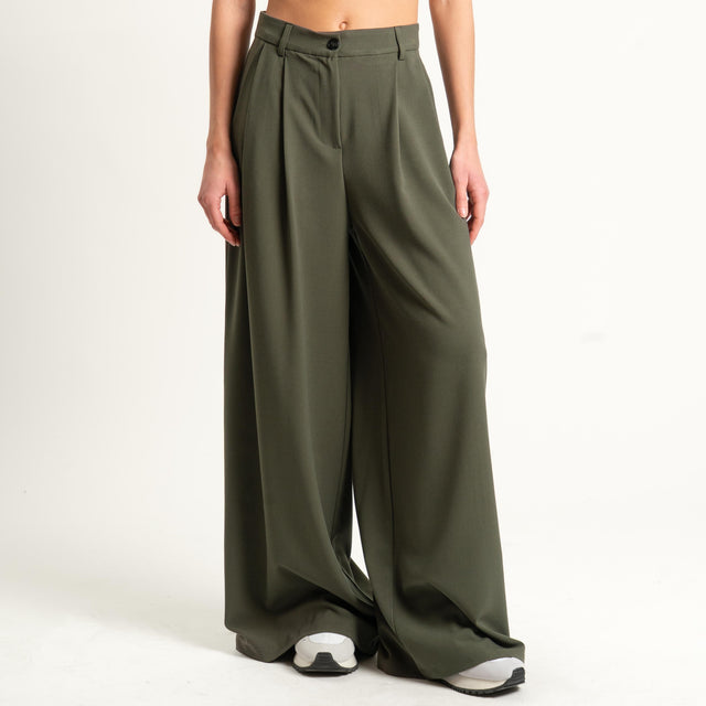Tensione in-Pantalone wide leg con pince - militare