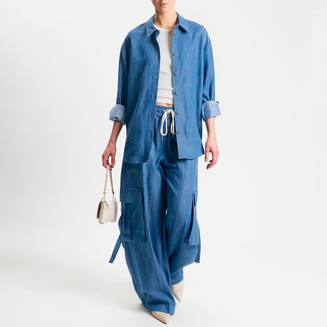 Tensione in-Pantalone cargo chambray con coulisse - light denim