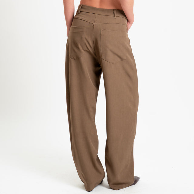Tensione in-Pantalone wide leg tessuto fluido - tabacco