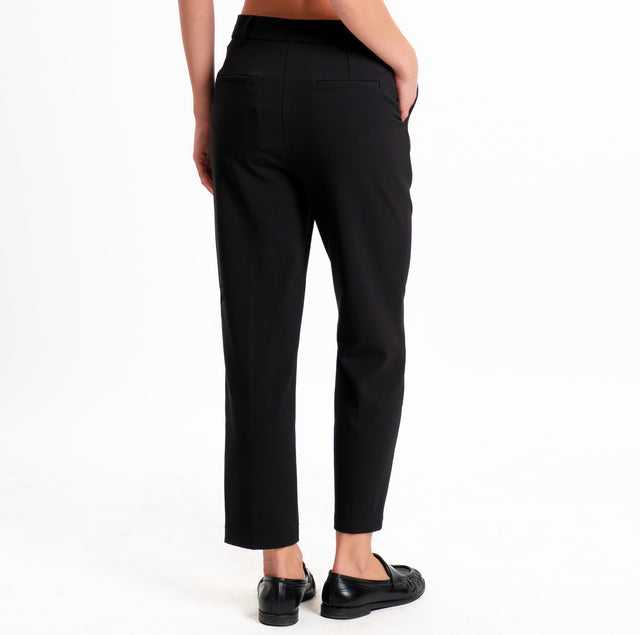 Tensione in-Pantalone elasticizzato straight fit - nero