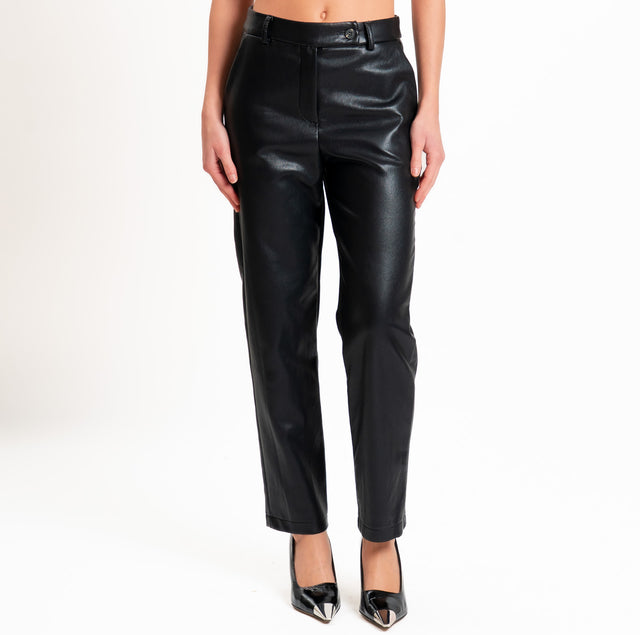 Tensione in-Pantalone similpelle tasche francesi - nero