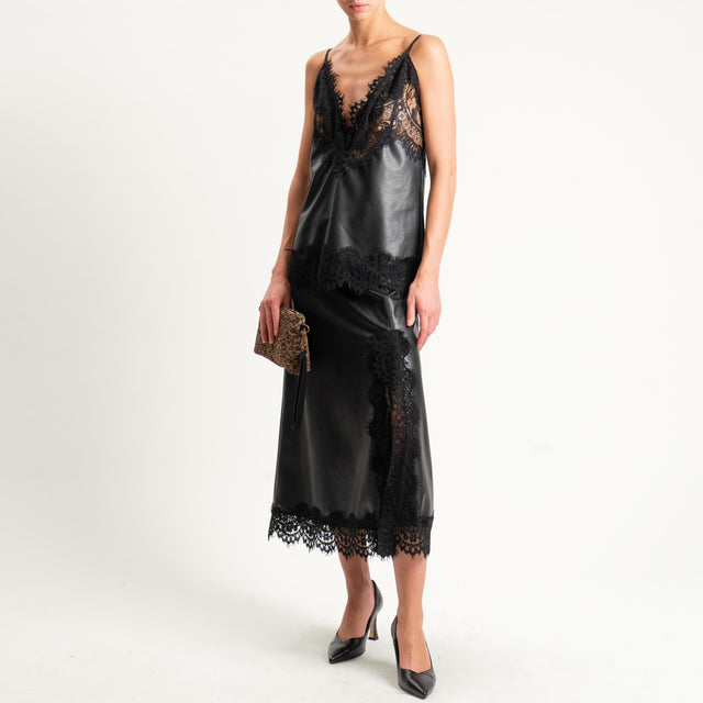Tensione in- Gonna similpelle con pizzo spacco laterale - nero