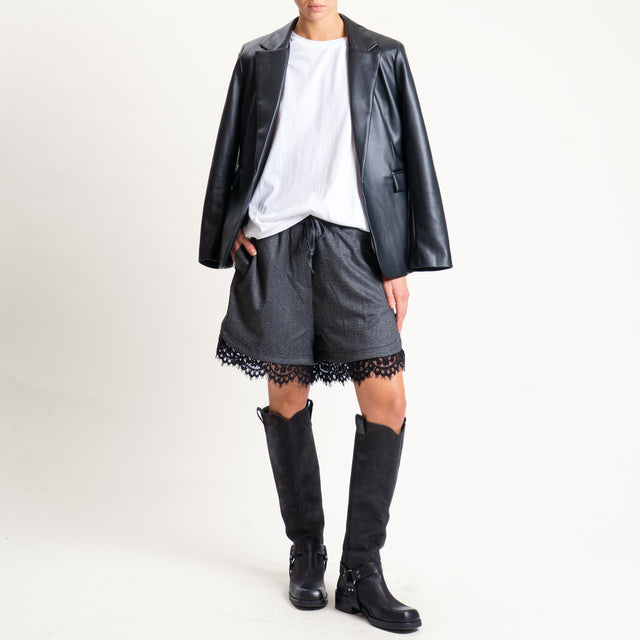 Tensione in- Shorts spinato con pizzo - grigio