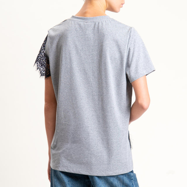 Tensione in-T-shirt con scritta + pizzo - grigio/nero