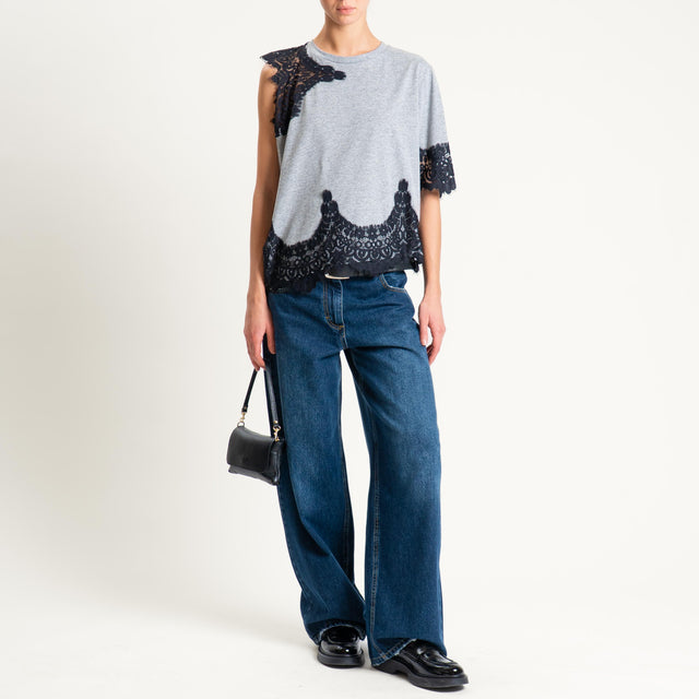 Tensione in-T-shirt asimmetrica con pizzo - grigio/nero