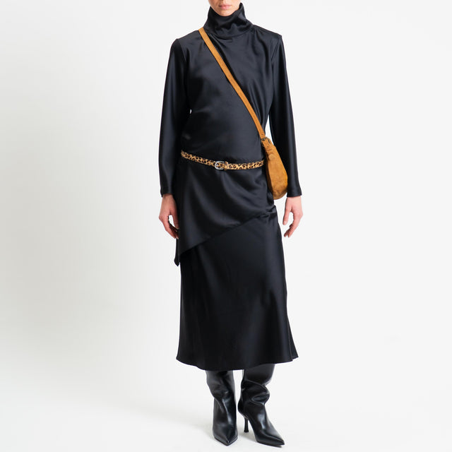 Tensione in-Blusa in satin - nero