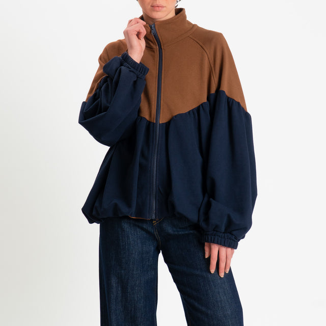 Tensione in-Bomber in felpa bicolore - tabacco/blu