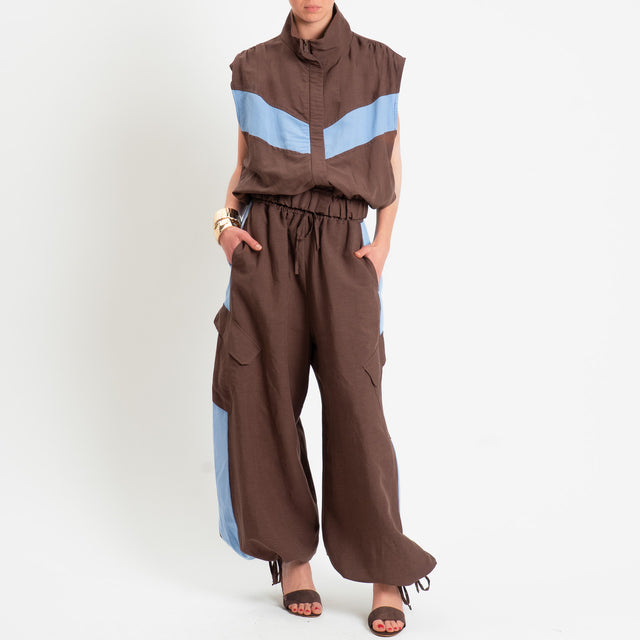 Tensione in-Pantalone cargo bicolore misto lino - cioccolato/sky