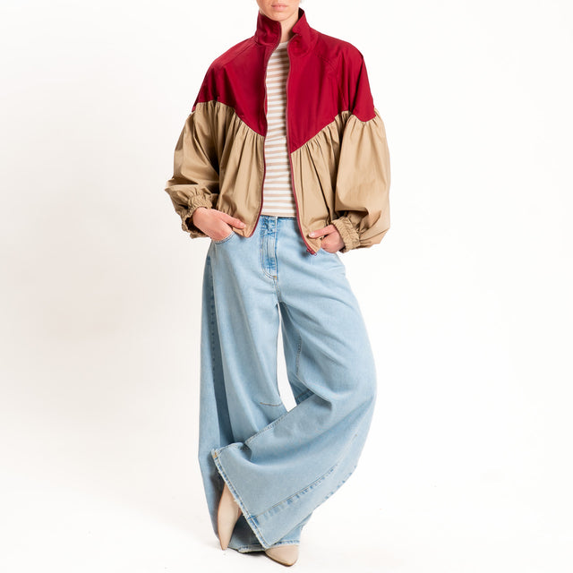 Tensione in-Bomber in cotone leggero bicolore con zip - magenta/camel