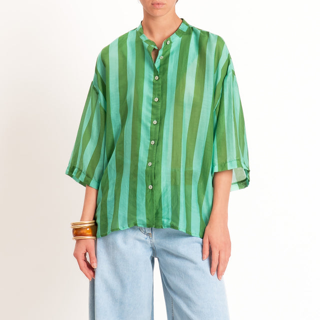 Tensione in-Camicia in mussola a righe - acqua/verde