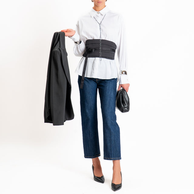 Tensione in-Camicia con cintura - bianco/nero