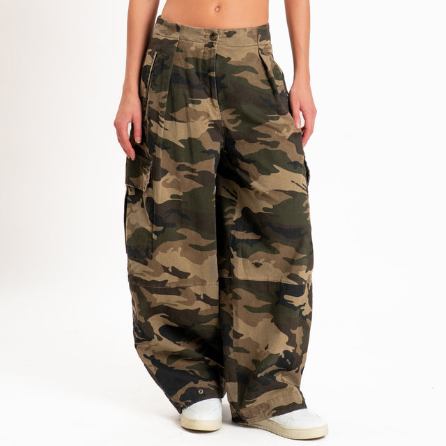 Tensione in-Pantalone cargo camouflage - militare/beige/nero