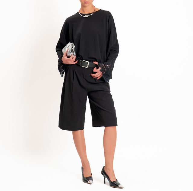 Tensione in-T-shirt oversize girocollo con maniche - nero/nero