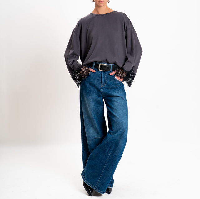 Tensione in-T-shirt oversize girocollo con maniche - piombo/nero
