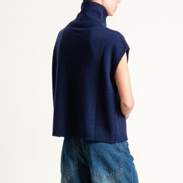 Tensione in-Maglia smanicata collo alto - blu