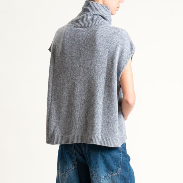 Tensione in-Maglia smanicata collo alto - grigio