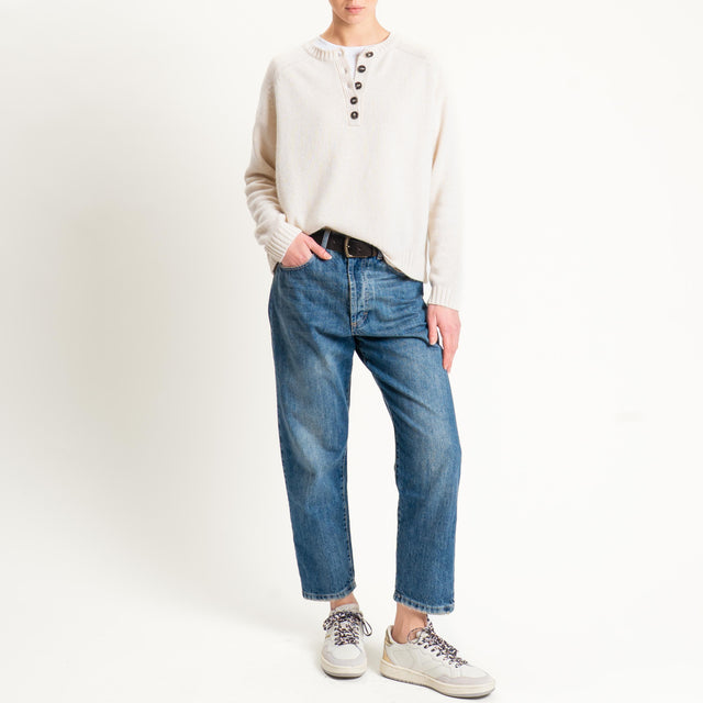 Tensione in-Maglia scatola misto cashmere scollo serafino - burro