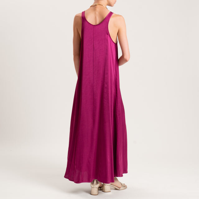 Tensione in-Abito scollo vogatore in satin - orchidea