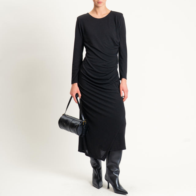 Tensione in-Abito in maglina elasticizzata con drappeggio - nero